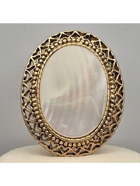 Oval Brooch w/ Genuine Shell & Heart Gold Tone Frame 1.25” Vintage